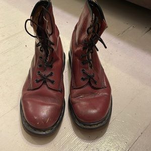 Doc Martens red Air Wair